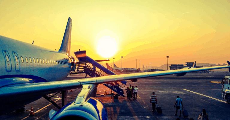 Why Are Fountain Pens Not Allowed On Airplanes – A Breakdown!