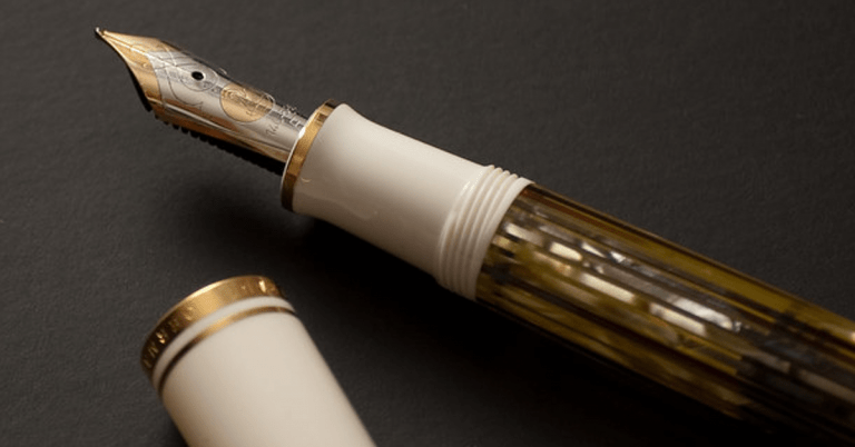 The Ultimate Pelikan M800 Vs Sailor 1911 Comparison!